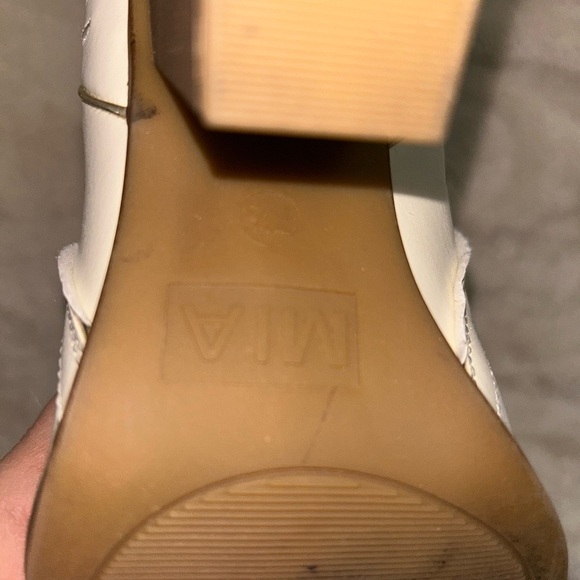 MIA Women's White Western Cowboy Boots Size 7 1/2 - Picture 7 of 7